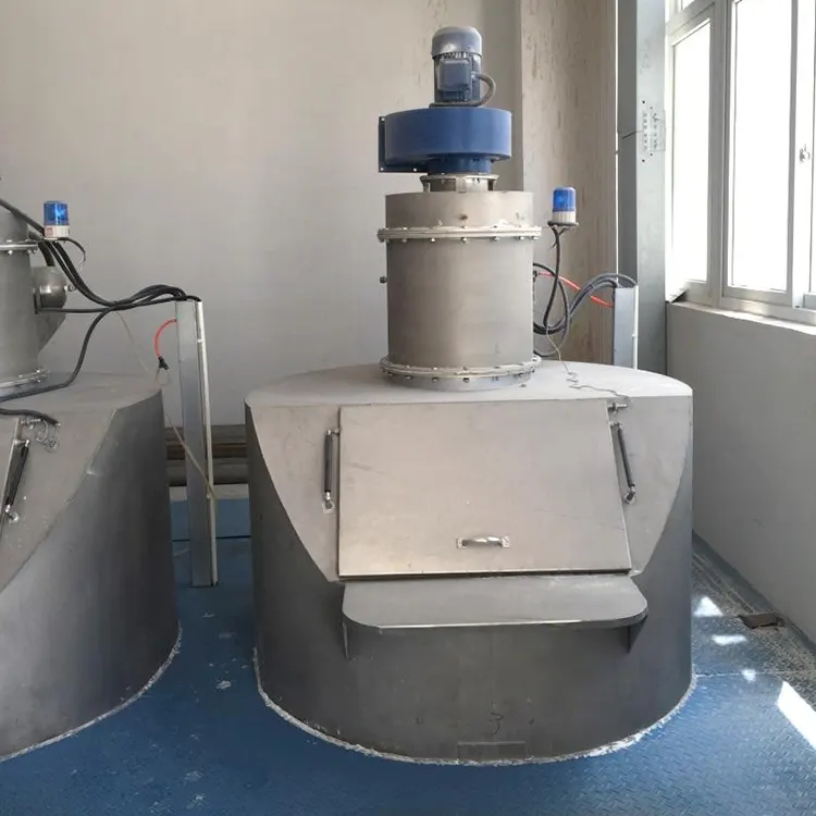 Как силос для хранения сырья из ПВХ оптимизирует системы обработки полимеров?